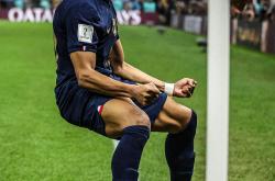 开云体育官方入口-摩纳哥大胜甘冈，瓦格纳上演帽子戏法的简单介绍