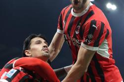 开云体育官网入口-米兰德比再现经典，AC米兰力克对手拿下胜利的简单介绍