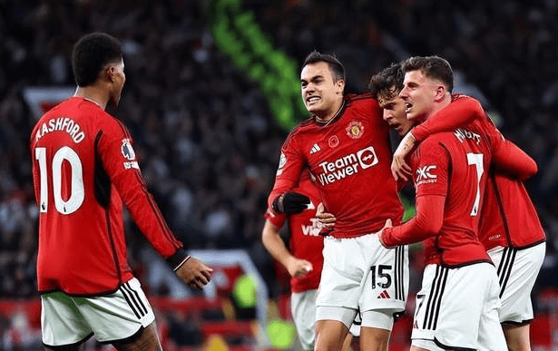 曼联主场大胜布莱顿，全队充满信心