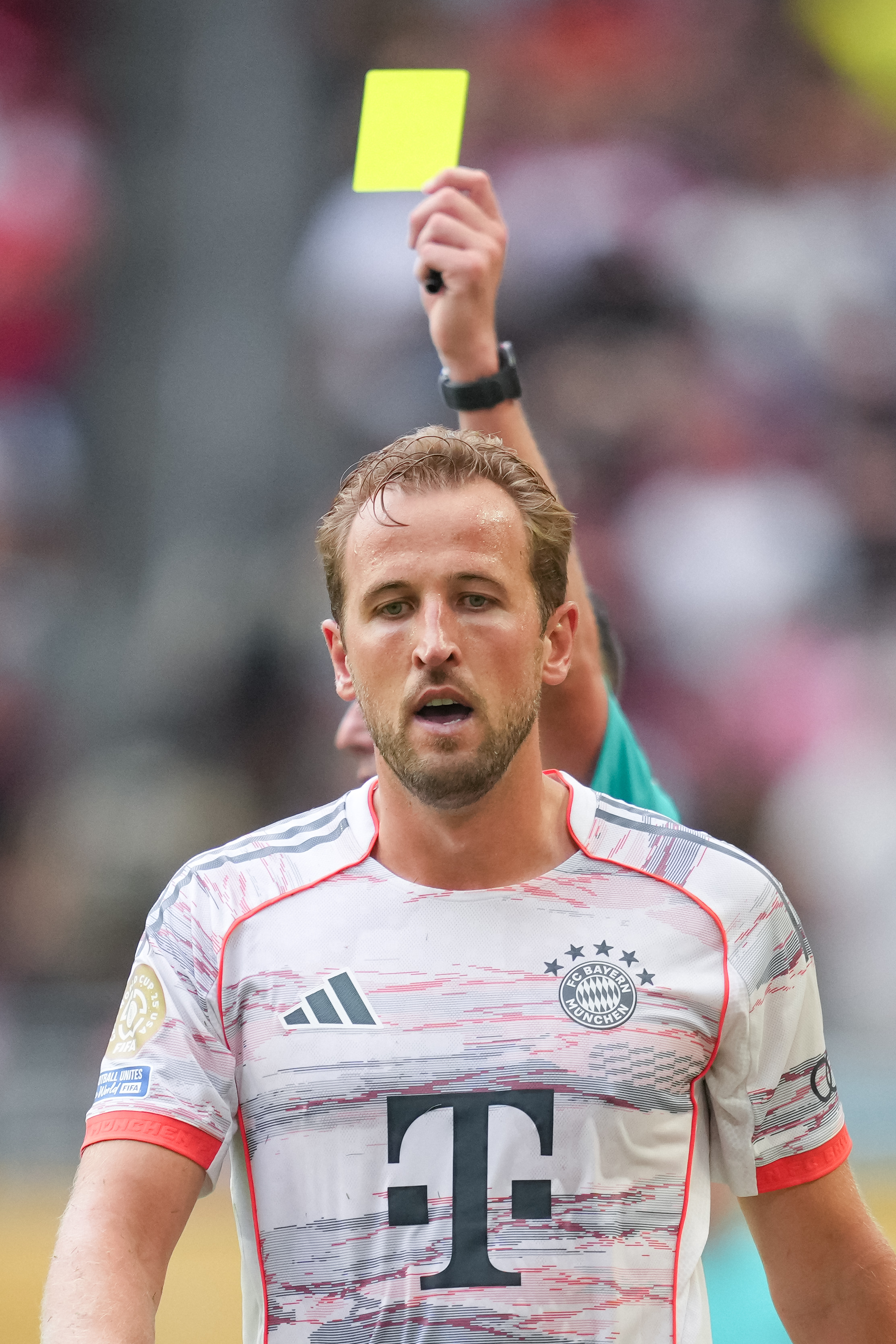 势不可挡！拜仁慕尼黑大胜晋级淘汰赛的简单介绍