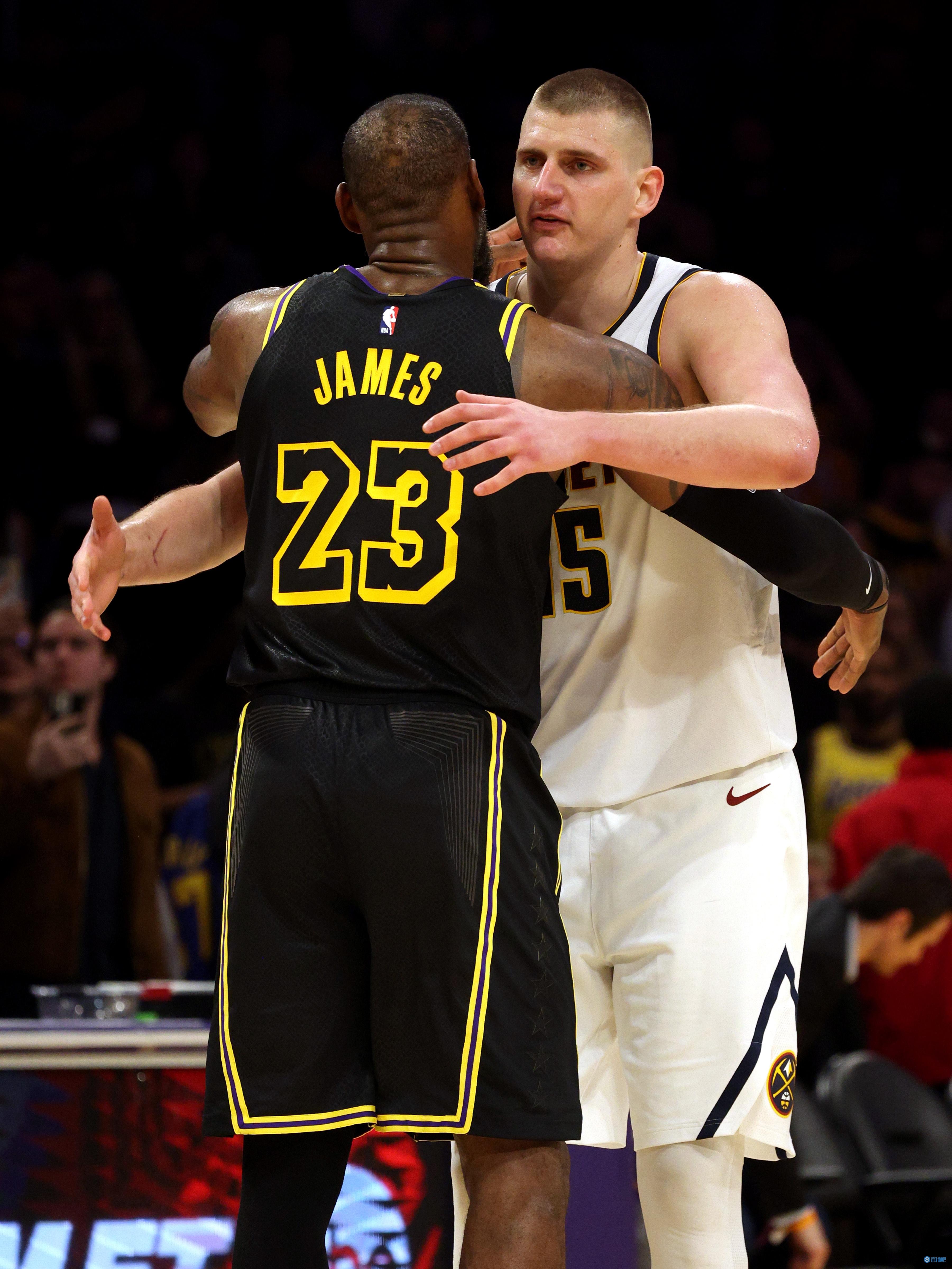 湖人大胜掘金取得系列赛领先 湖人大胜掘金取得系列赛领先